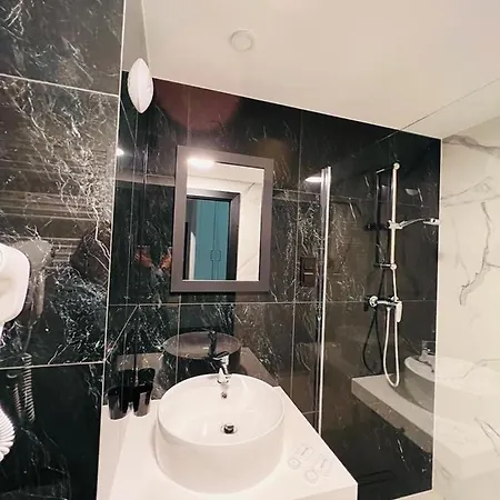 Solny A032 Z Klimatyzacja I Ogrodem *