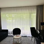 Solny A032 Z Klimatyzacja I Ogrodem 아파트 *