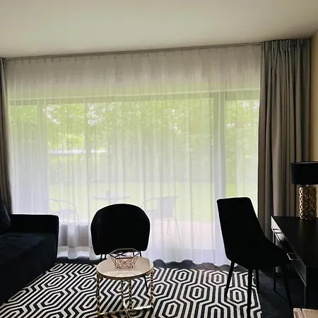 Solny A032 Z Klimatyzacją I Ogrodem Apartament *