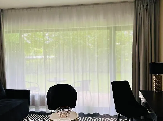 Solny A032 Z Klimatyzacja I Ogrodem Apartamento *